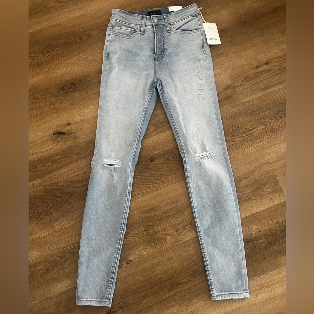 Free Assembly The Skinny Jean size 0
